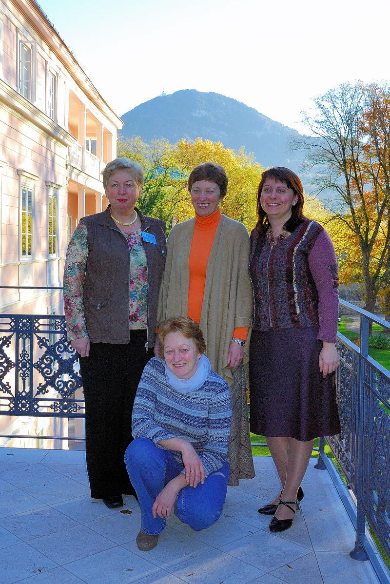 pbase Group 5 November 16 2006.jpg