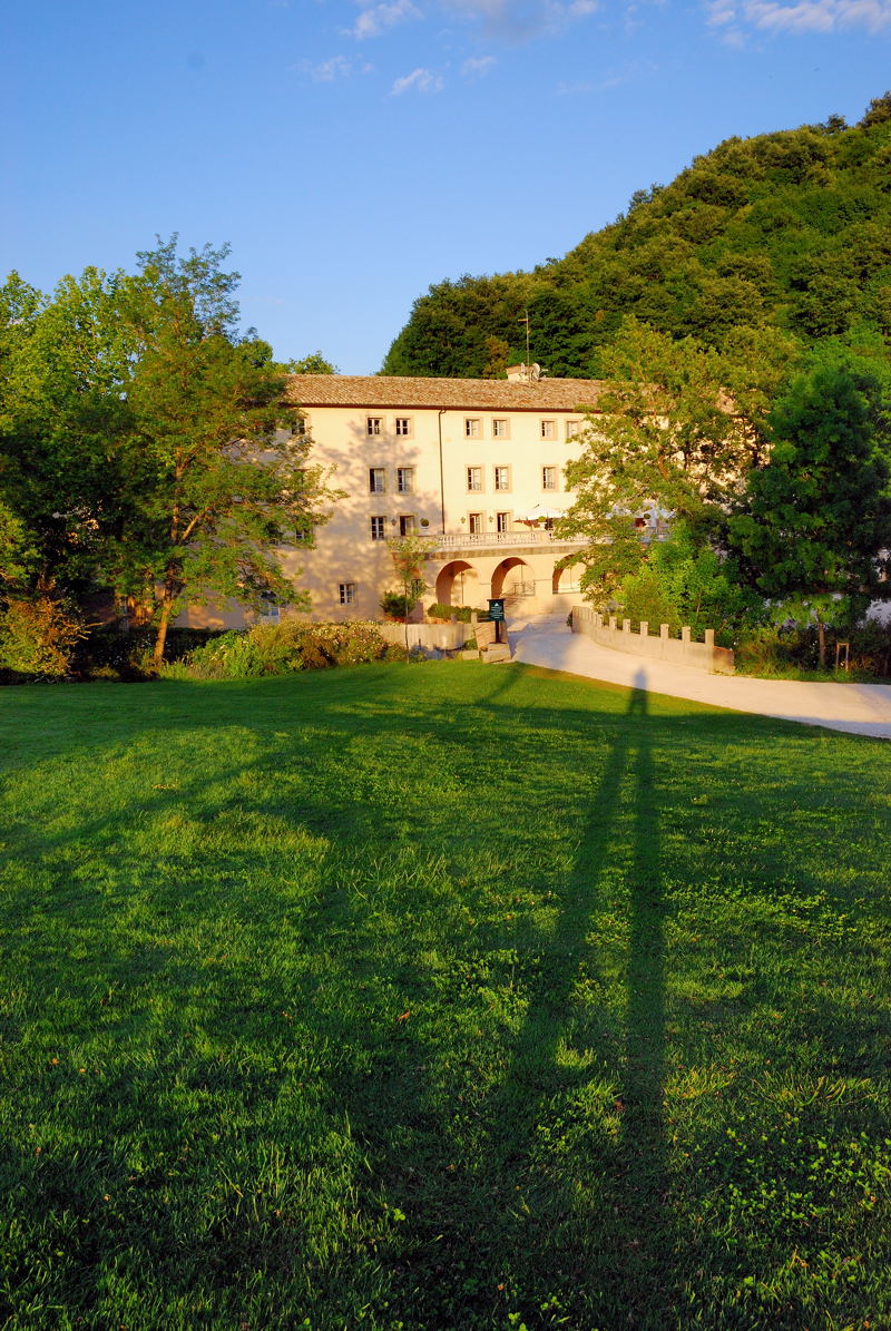 pbase main building.jpg