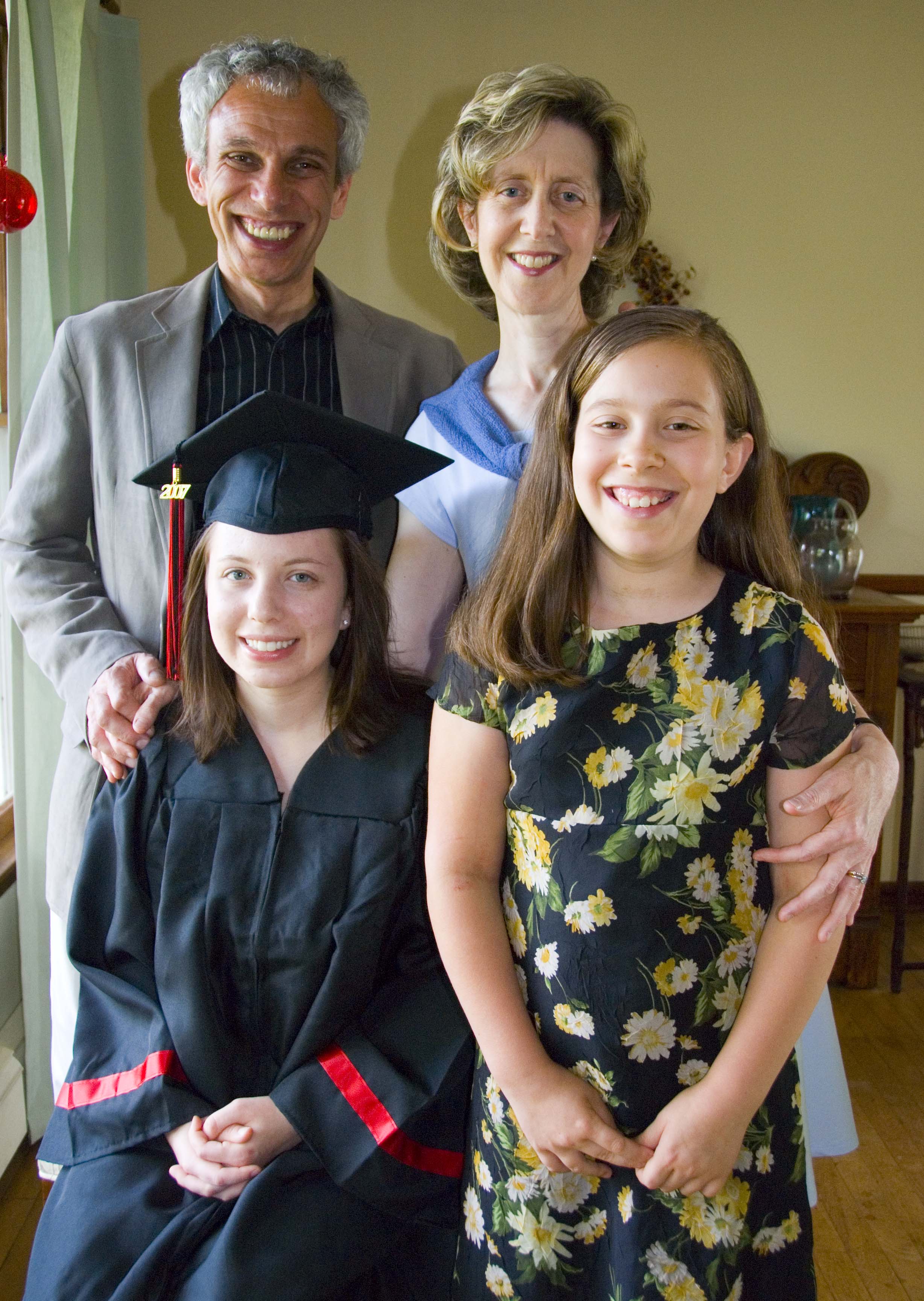 pbase Family shot on June 6 2007.jpg