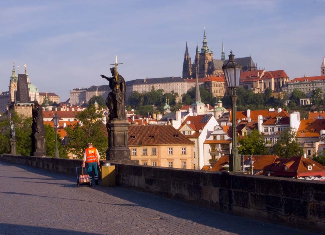 pbase Charles Bridge early morning June 20 R1010350.jpg