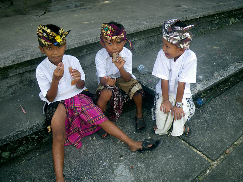 Children at the temple