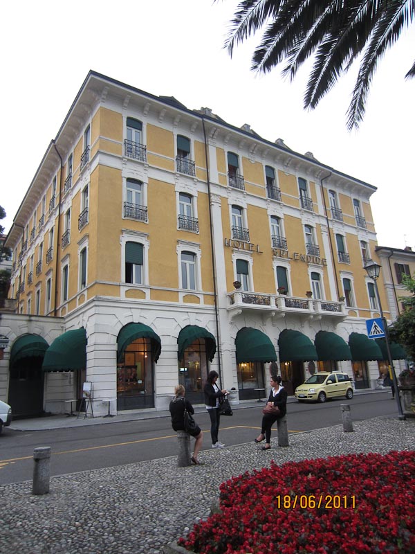 Bellagio, waterfront hotel