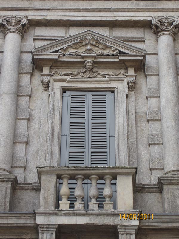 Verona,  window