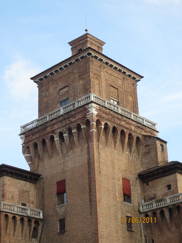 Ferrara,   Castlello Estense tower