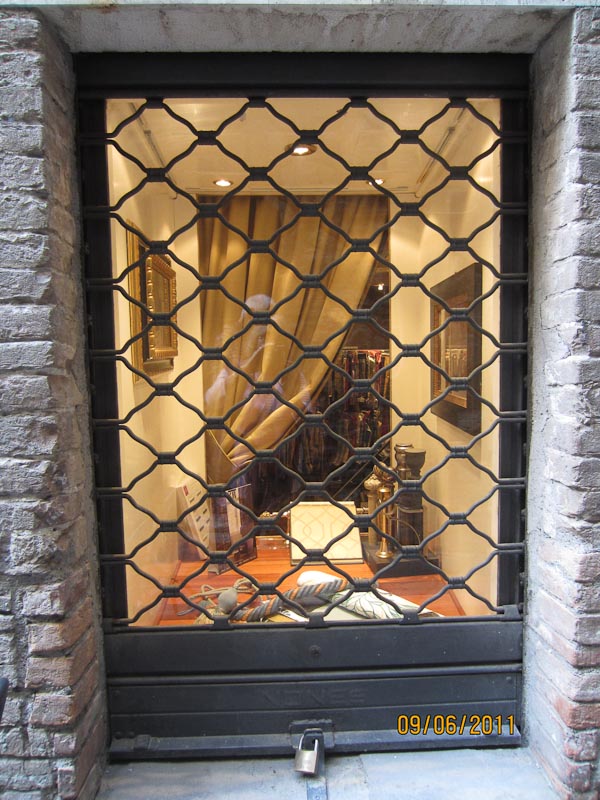 Perugia,  window 