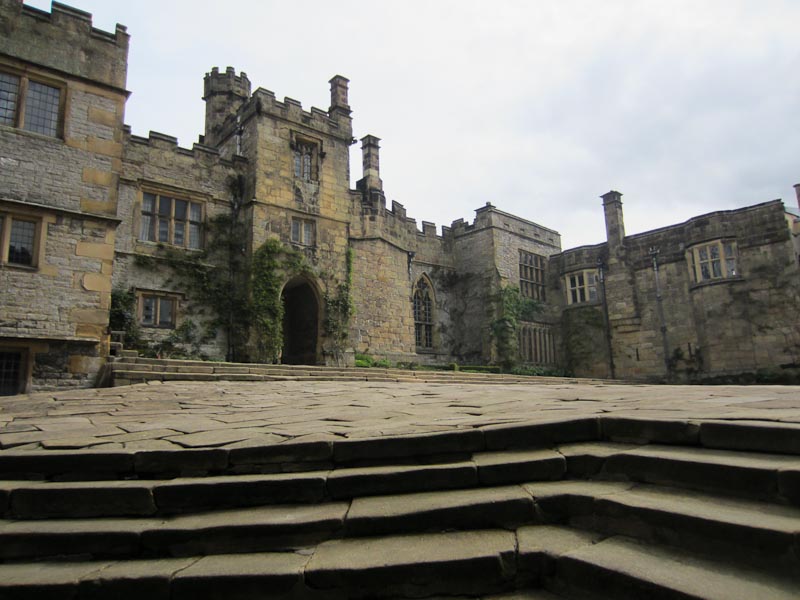 Haddon Hall, lower courtyard