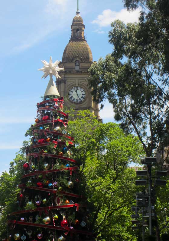 Melbourne, Town Square