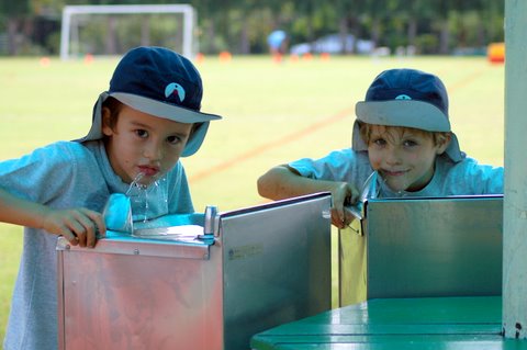 Cooling off on Sports Day, Feb 2008