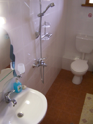 wetroom_jpg_w300h400.jpg