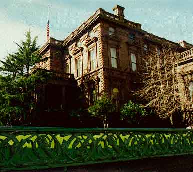 floodmansion.jpg