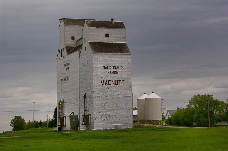 MacNutt SK