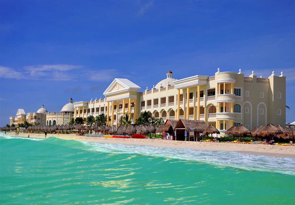 Iberostar Grand Paraiso In the Morning, Playa Del Carmen