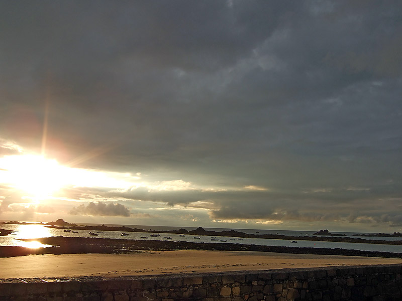cobo-bay- Guernsey