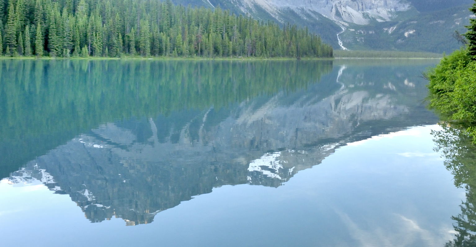 emerald lake.jpg