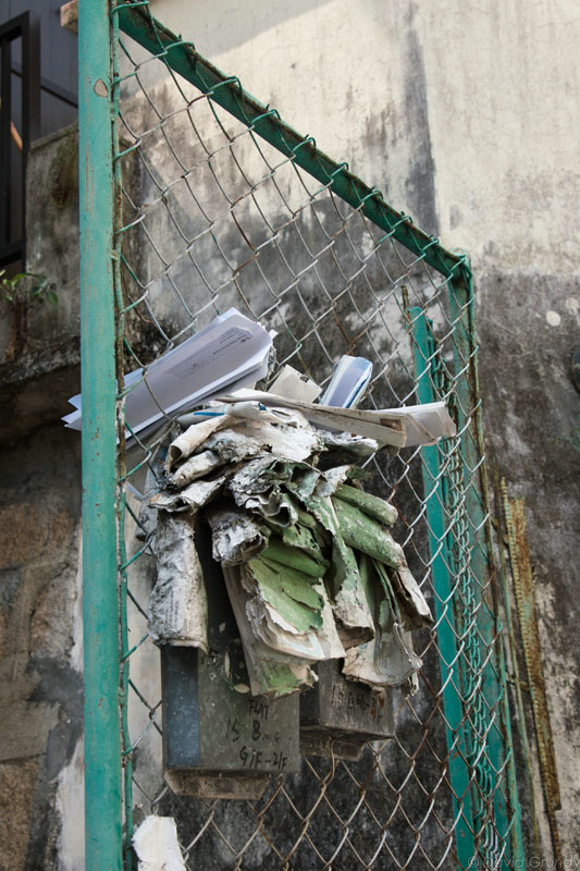 [2012.04.01] Dead letters
