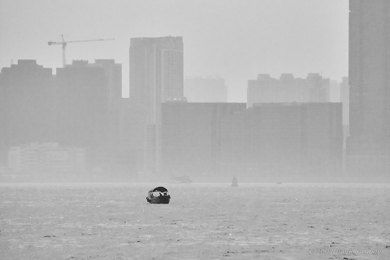 2007.05.03 Haze on Victoria Harbour
