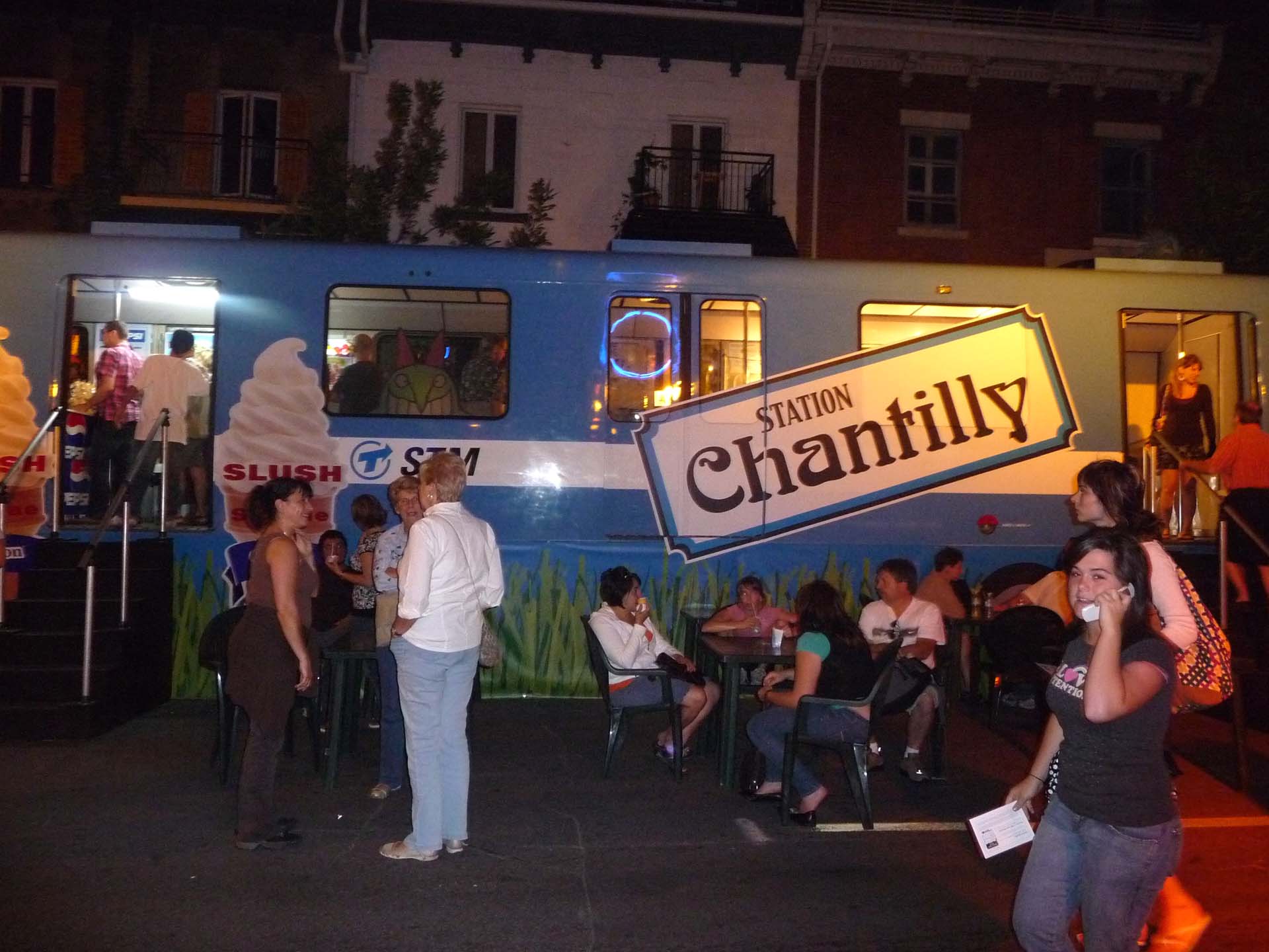 This restaurant called Station Chantilly was in a blue Mtro car at Just for Laughs.