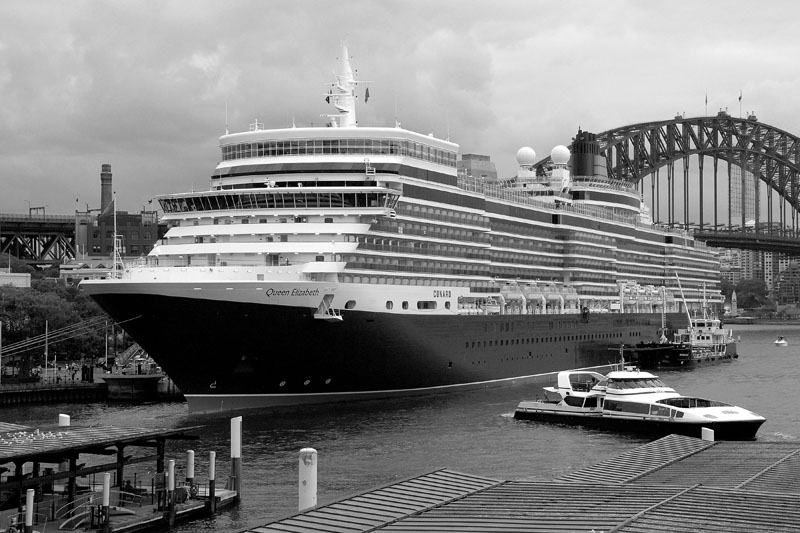 queen mary h.jpg
