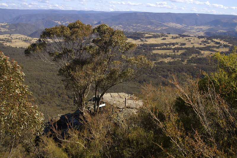 megalong valley 3 h.jpg