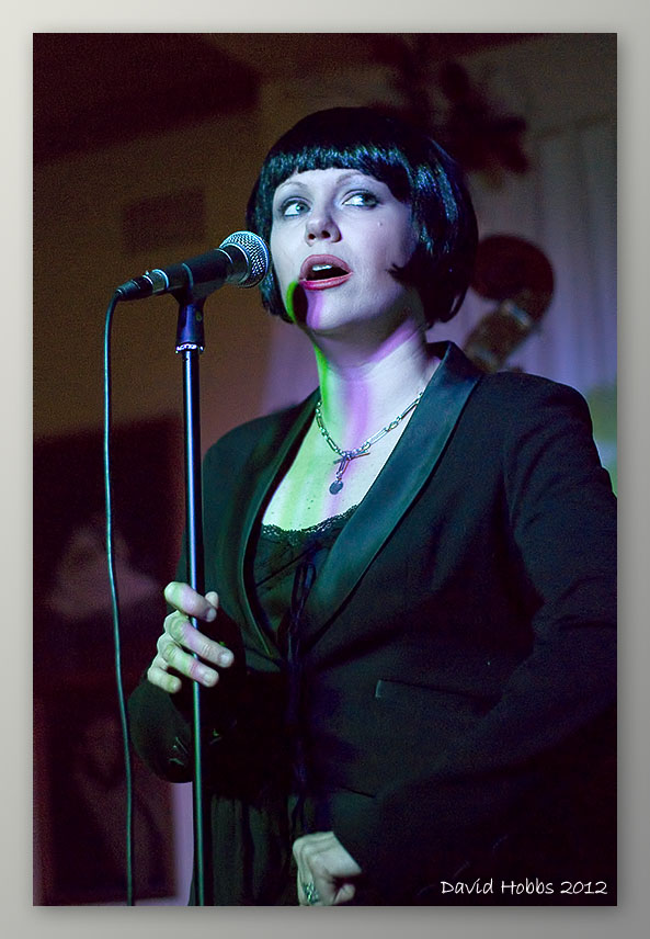 Cabaret 05wf.jpg