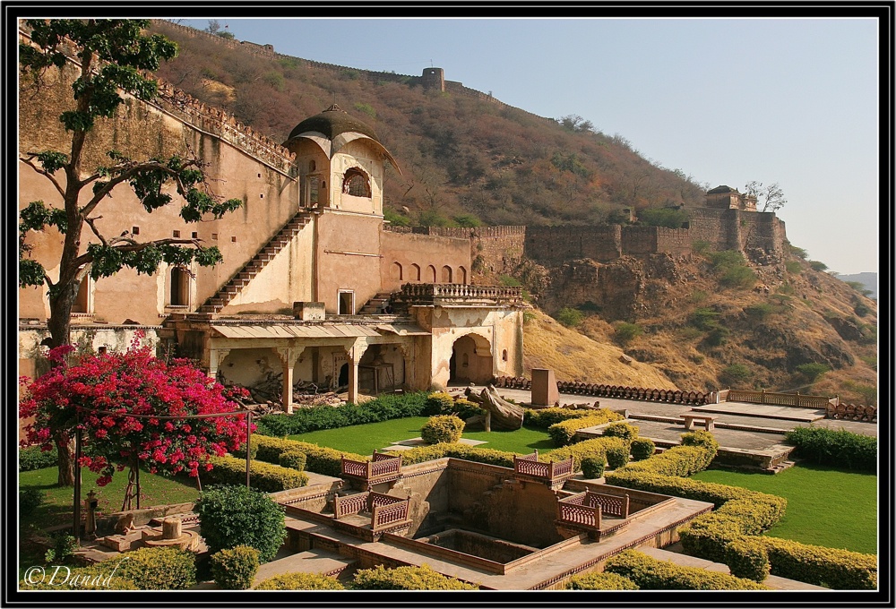 Bundi : Moghol Garden and Citadel.