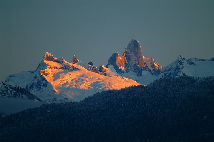 Devels Thumb First Light