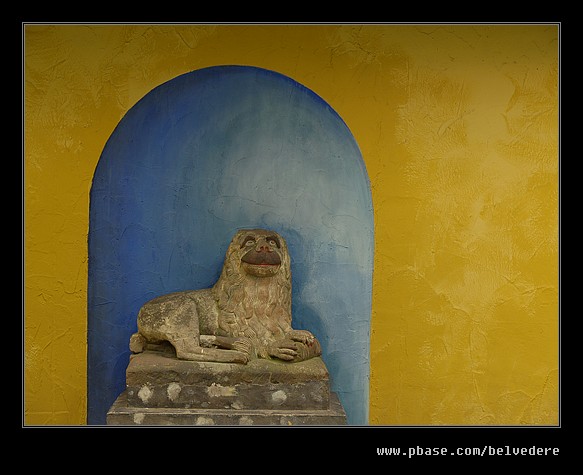 Stone Lion, Portmeirion 2007