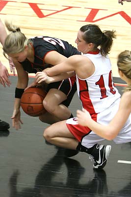 Girls Basketball vs USV