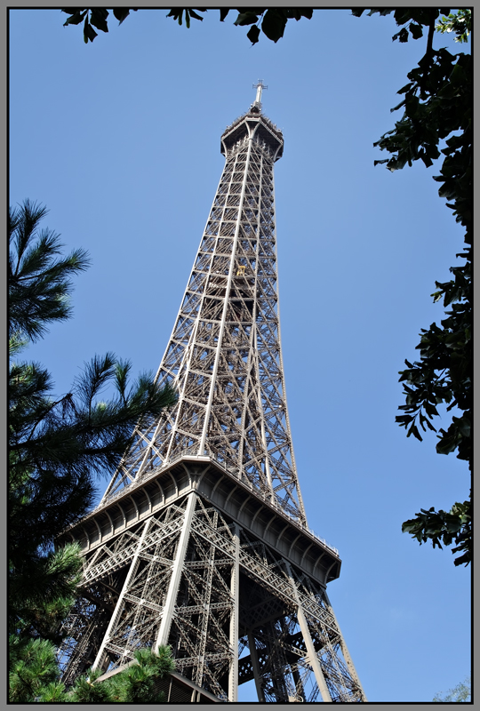 Eiffel-2