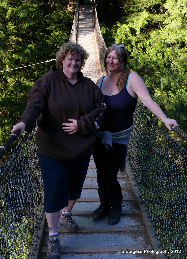 Kim and I in the middle of Lynn Canyon Suspension Bridge
