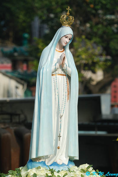 Our Lady of Fatima Parade 02