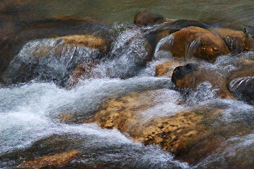Guadalupe River Rapids 20090305