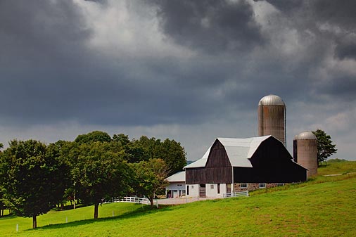 Black Barn 04415