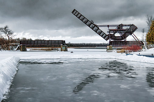 Scherzer Rolling Lift Bridge 20120303