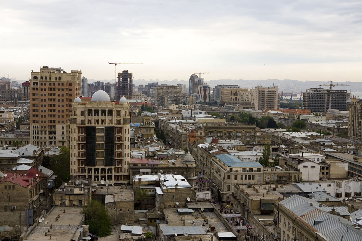 Baku from ISR Plaza