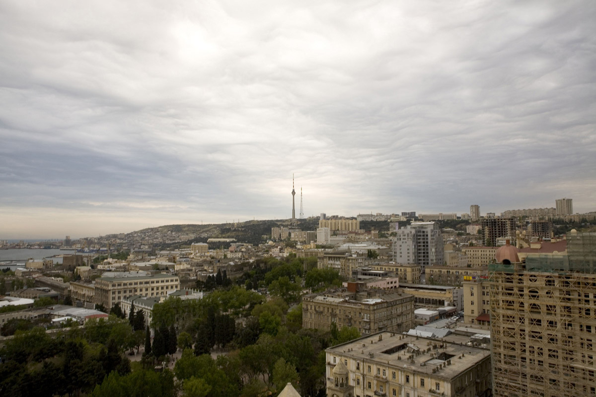 Baku from ISR Plaza