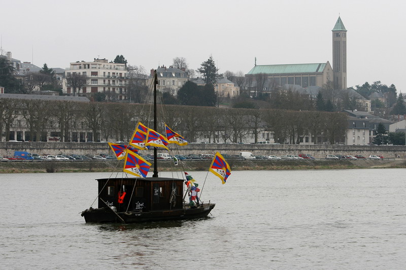 La Pierregarin, bateau de lobservatoire de Loire