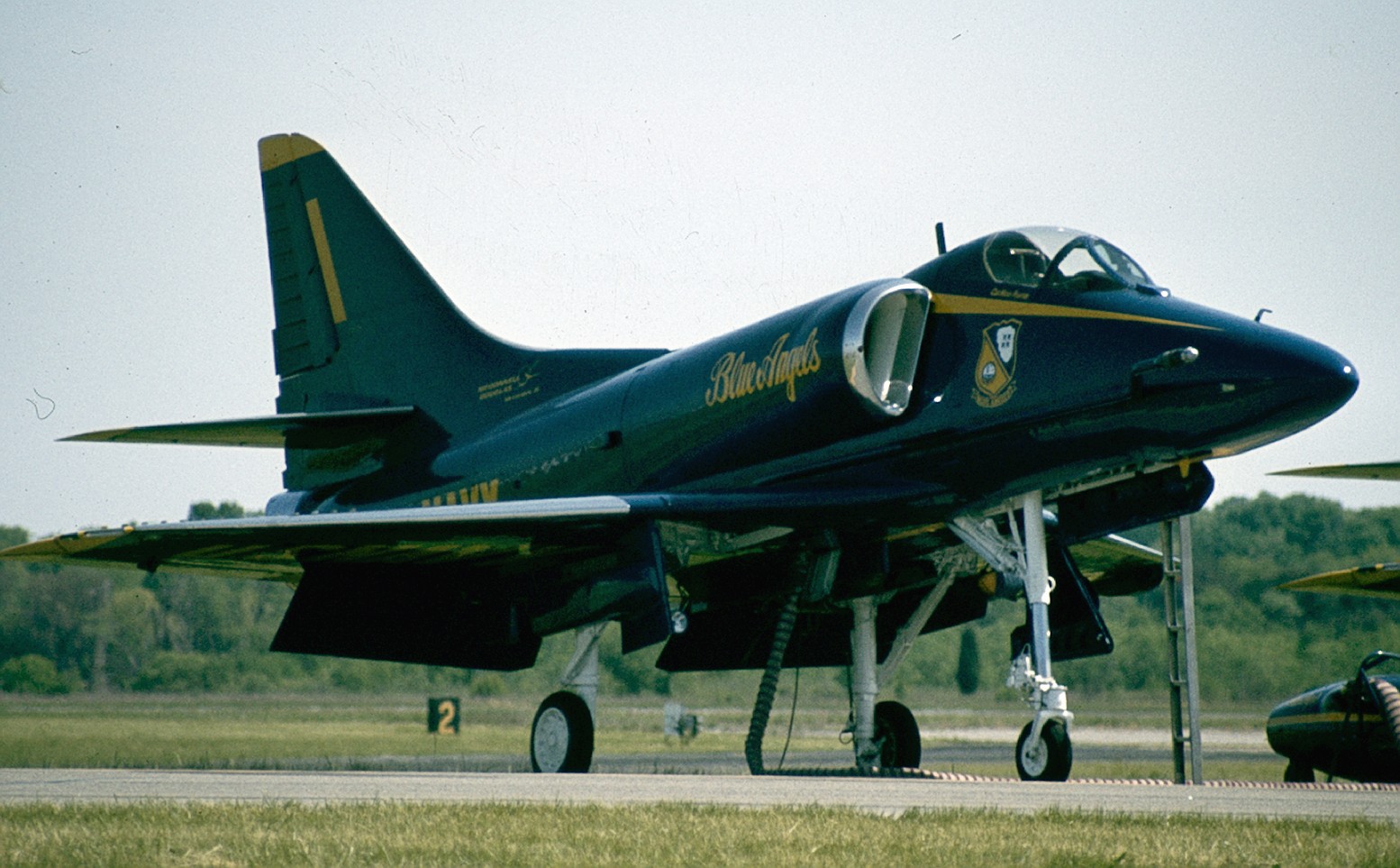 Blue Angels A4Fa 1 84.jpg
