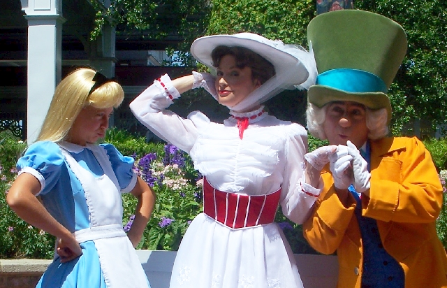GrandFlaAlicePoppinsHatterCLSUP2.jpg