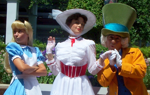 GrandFlaAlicePoppinsHatterCLSUP3.jpg