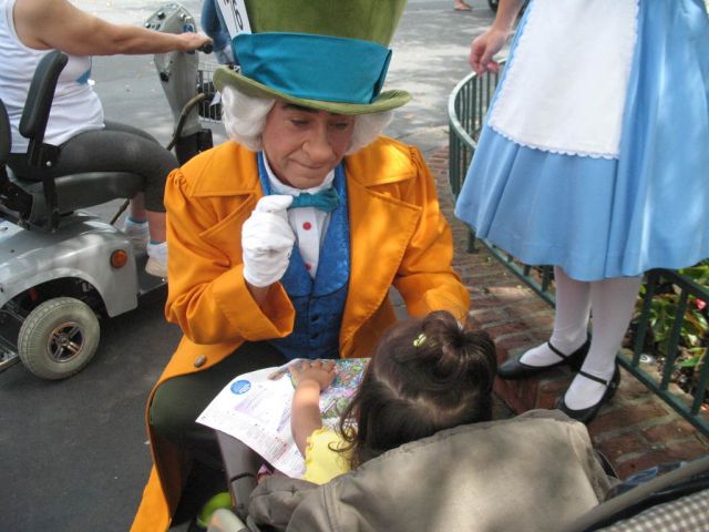 HatterAliceMariaPhoto3.jpg
