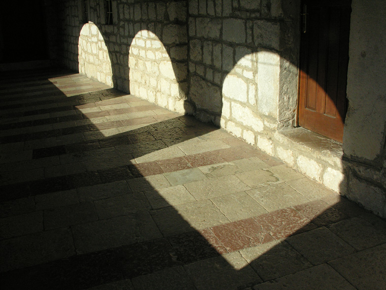 Day 9:  Danilovgrad - Cetinje