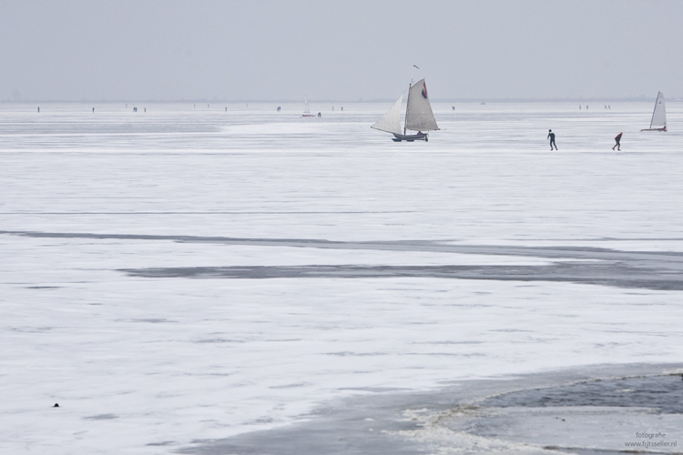 Ice sailing in Holland #2, Gouwzee Netherlands 2010