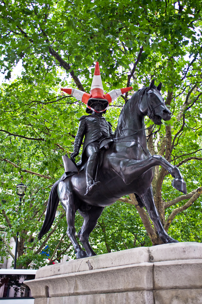 S0410165.jpg