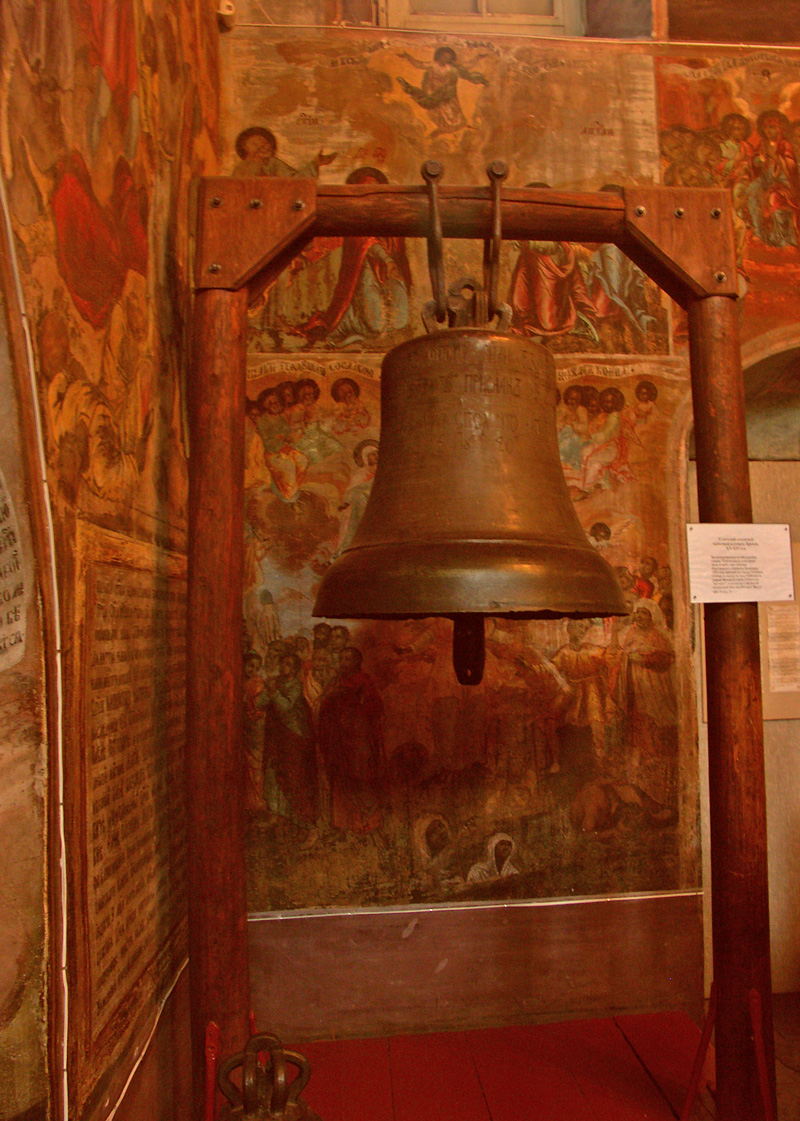 Interior of Church of Dmitry on the Blood 5 September, 2006