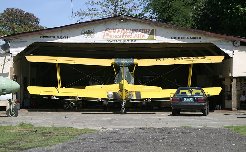 Southern Air Pacific Air hangar & RP-R1423