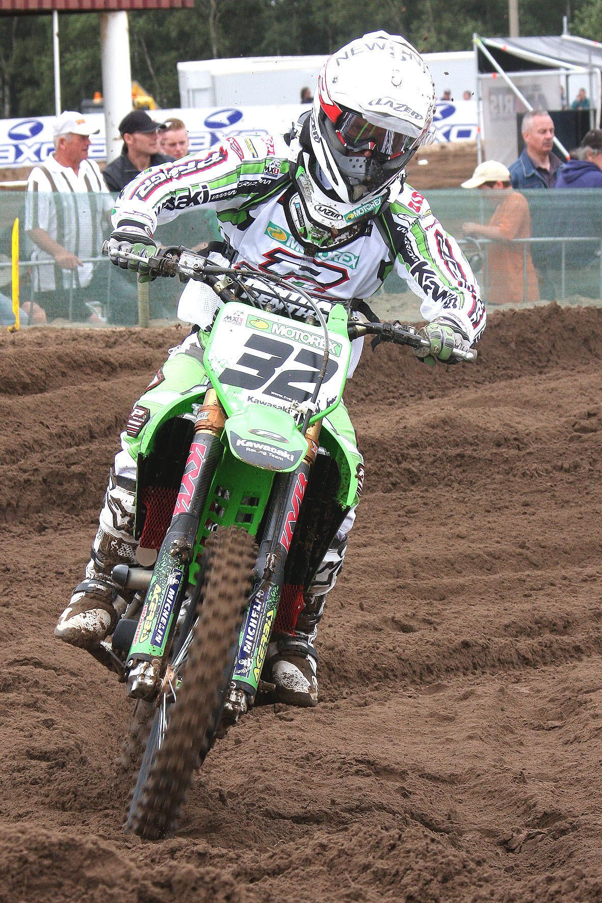 L2 012.jpg