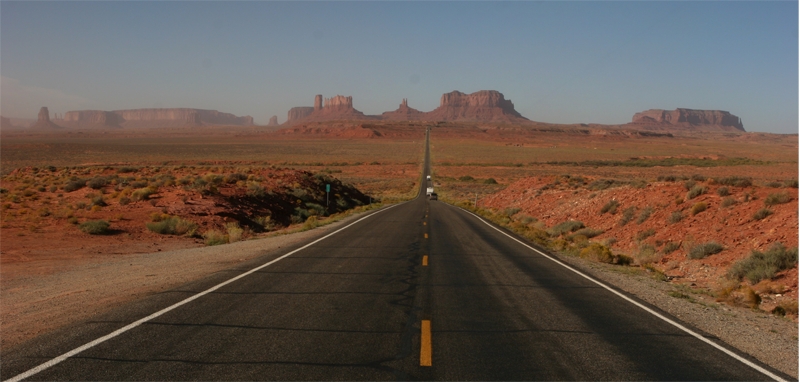 MONUMENT VALLEY FROM UTAH