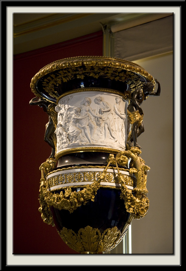 Urn