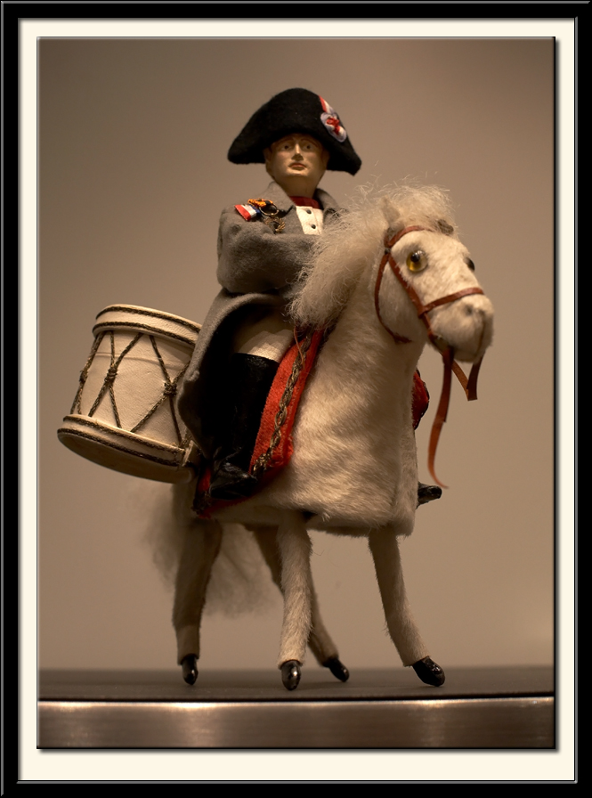 Napoleon a cheval, vers 1920